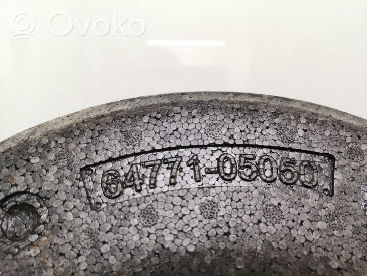 Toyota Avensis T250 Įrankių daiktadėžė 6477105050