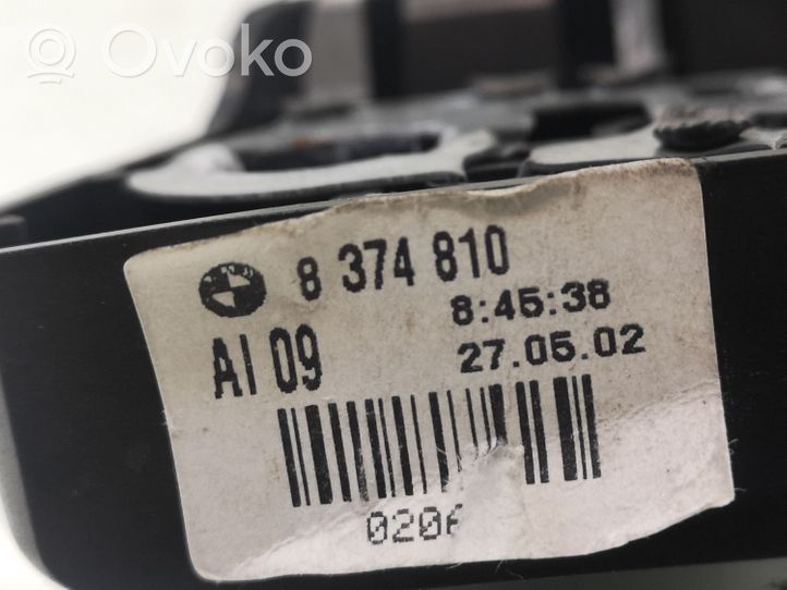 BMW 3 E46 Galinio žibinto detalė 8374810