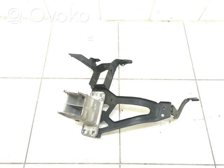 BMW 5 E60 E61 Support phare frontale 7033731