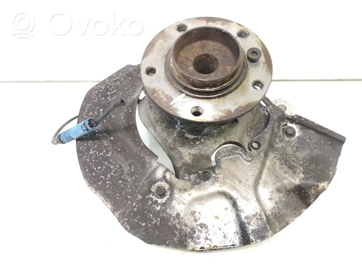 BMW 5 E60 E61 Front wheel hub spindle knuckle 6760953
