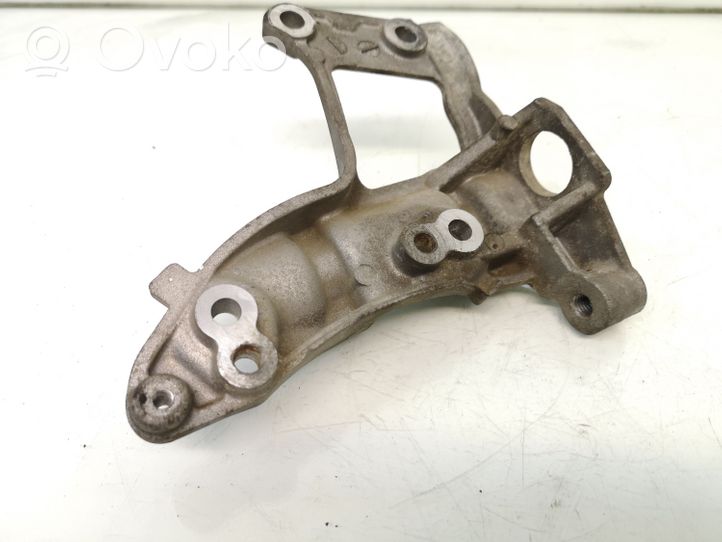 Peugeot 307 Support de générateur / alternateur 9656125580