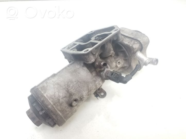 Volkswagen Caddy Supporto di montaggio del filtro dell’olio 045115389J