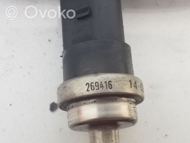 Volkswagen PASSAT B5.5 Tuyau d'alimentation conduite de carburant 038906081B