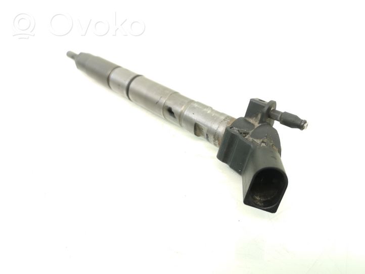 Volkswagen Golf I Fuel injector 059130277AH