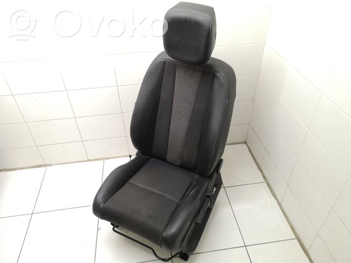 Renault Megane III Tapicerka / Komplet 83181656