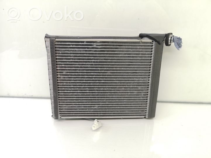 Toyota Yaris Heater blower radiator 