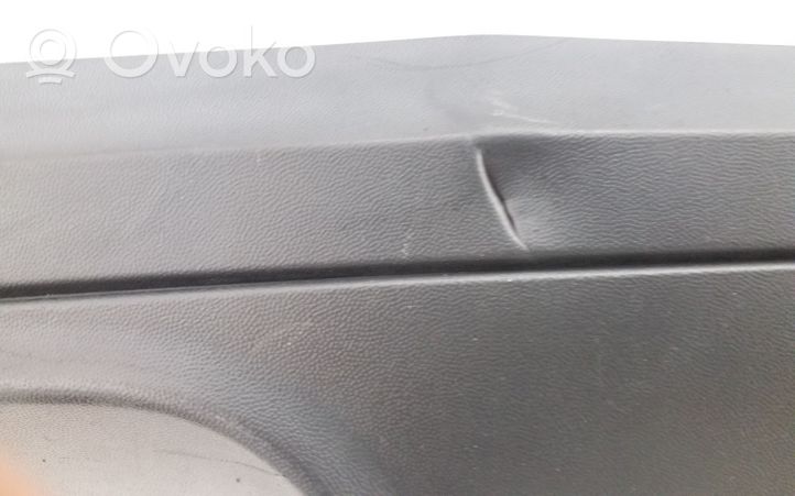 Volkswagen Polo IV 9N3 Rivestimento della parte inferiore del paraurti posteriore 