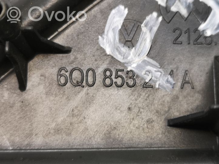 Volkswagen Polo IV 9N3 Priekšpusē durvju dekoratīvā apdare (moldings) 6Q0853274A