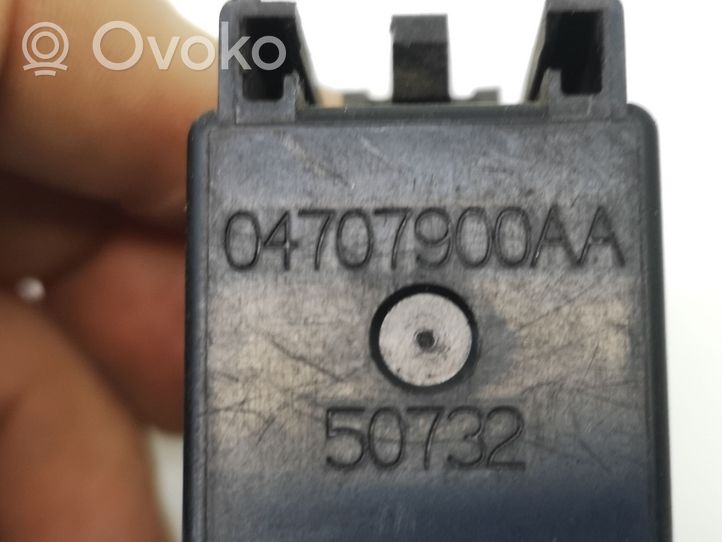 Chrysler Voyager Other relay 04707900AA