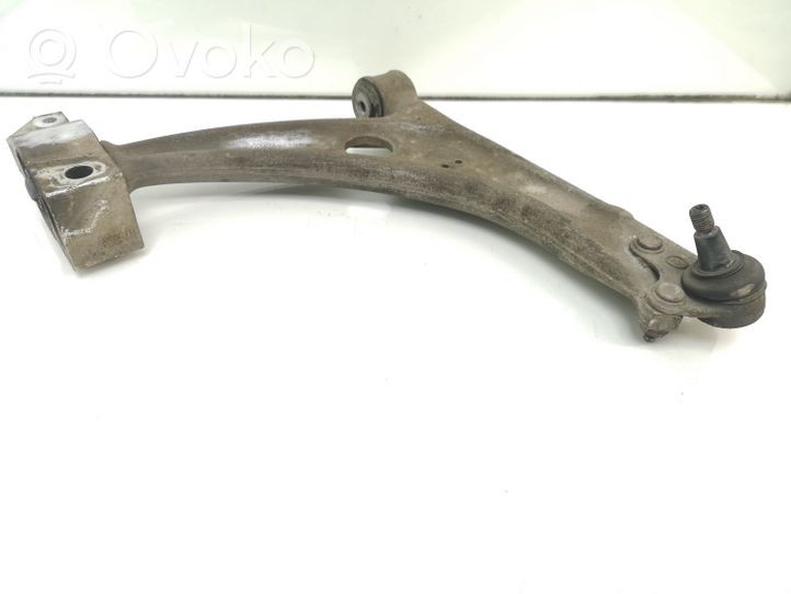 Volkswagen PASSAT B6 Fourchette, bras de suspension inférieur avant 3C0407153B