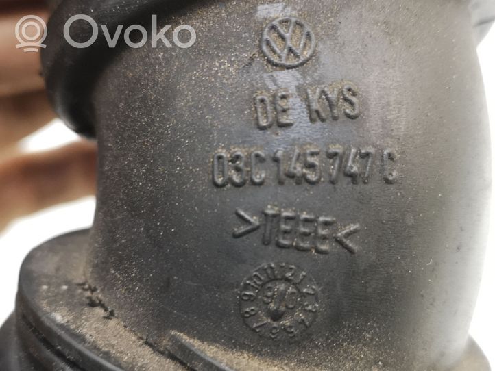 Volkswagen Golf V Трубка (трубки)/ шланг (шланги) интеркулера 03C145747C