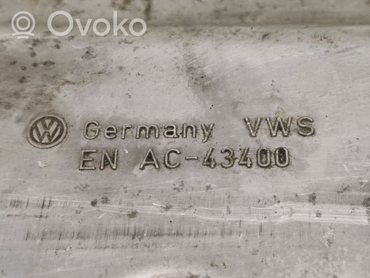 Volkswagen Golf V Carter d'huile 03G103603