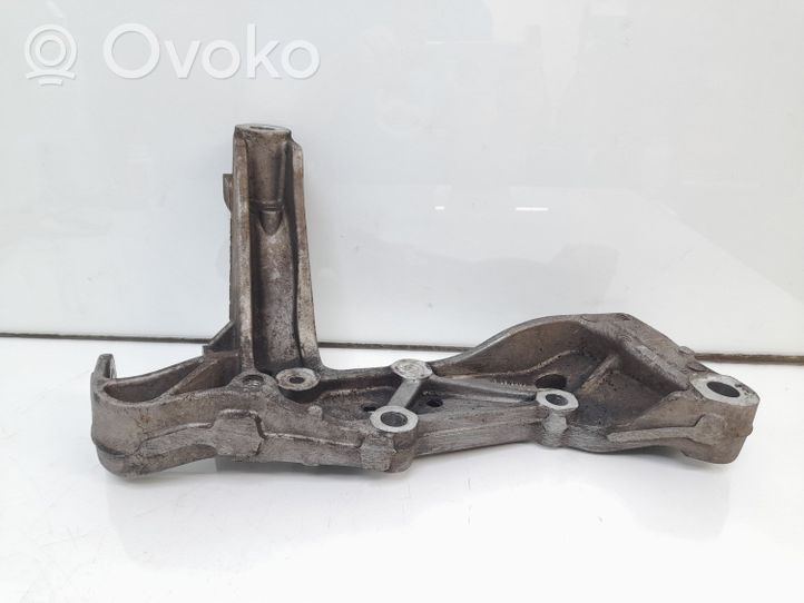 Volkswagen Jetta V Front lower control arm/wishbone 1K0199296F