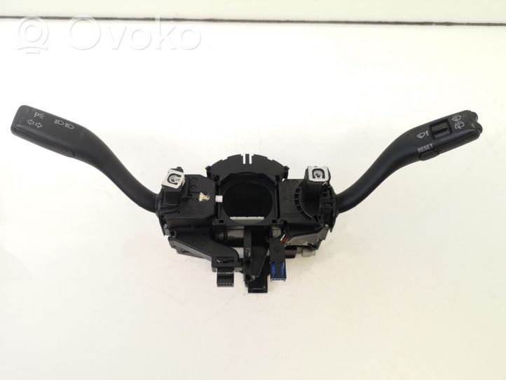 Audi A3 S3 A3 Sportback 8P Leva/interruttore dell’indicatore di direzione e tergicristallo 8P0953513A