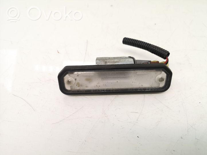 Honda CRX Lampa oświetlenia tylnej tablicy rejestracyjnej 8070