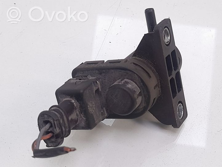 Renault Master III Vacuum valve 8200762162