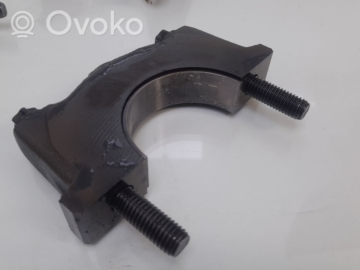 Renault Trafic II (X83) Crankshaft holder bracket 060101B