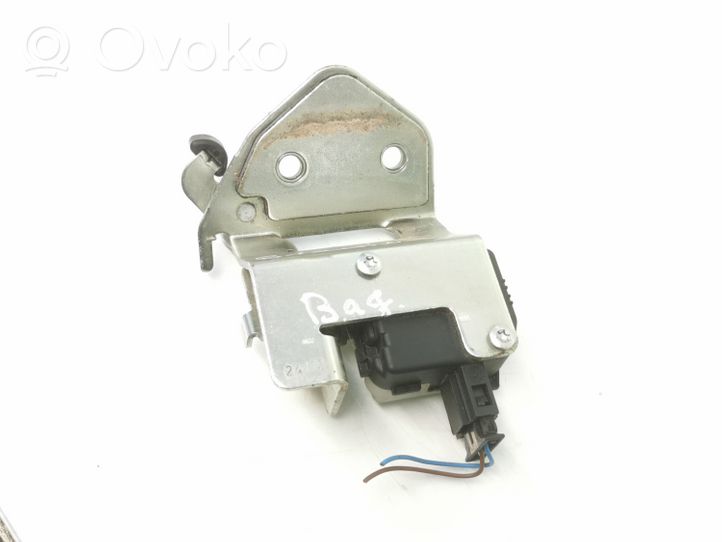 Skoda Octavia Mk2 (1Z) Motorino di blocco/chiusura del portellone del bagagliaio 1Z9827511C