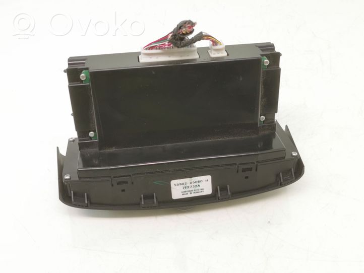 Toyota Avensis T250 Unidad de control climatización 5590205060H