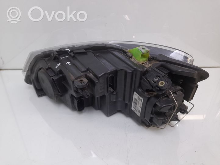 Volkswagen Polo V 6R Lampa przednia 6R1941016E