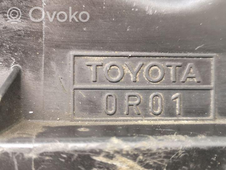 Toyota Avensis T250 Boîtier de filtre à air 4614485912