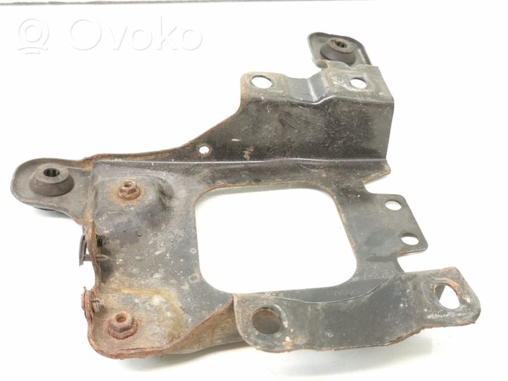 Ford Focus Boîte de batterie AV61R6K034AB