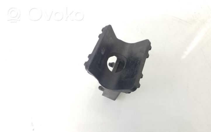 Opel Astra J Staffa di montaggio del radiatore 13250318