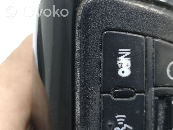Mazda 6 Przełącznik / Przycisk kierownicy 75B979