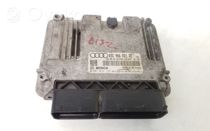 Audi A3 S3 8P Sterownik / Moduł ECU 03G906021RE