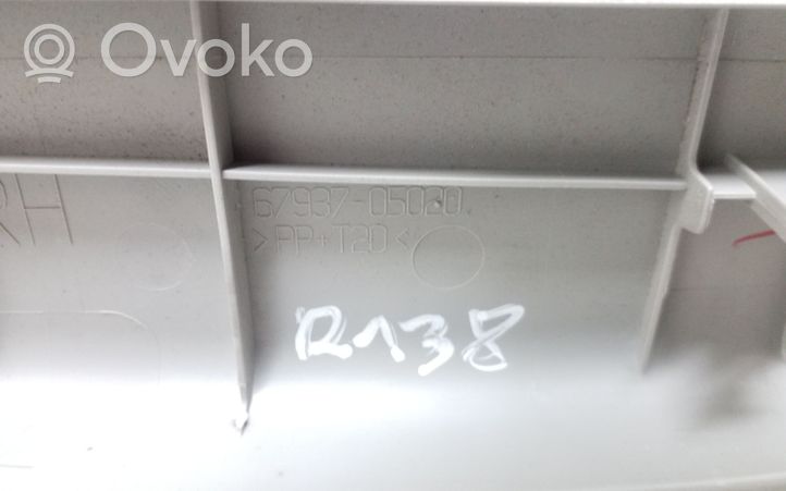 Toyota Avensis T250 Set rivestimento portellone posteriore/bagagliaio 6775005070B0