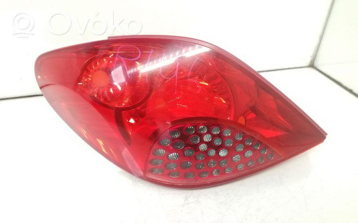 Peugeot 207 Lampa tylna 964998668003