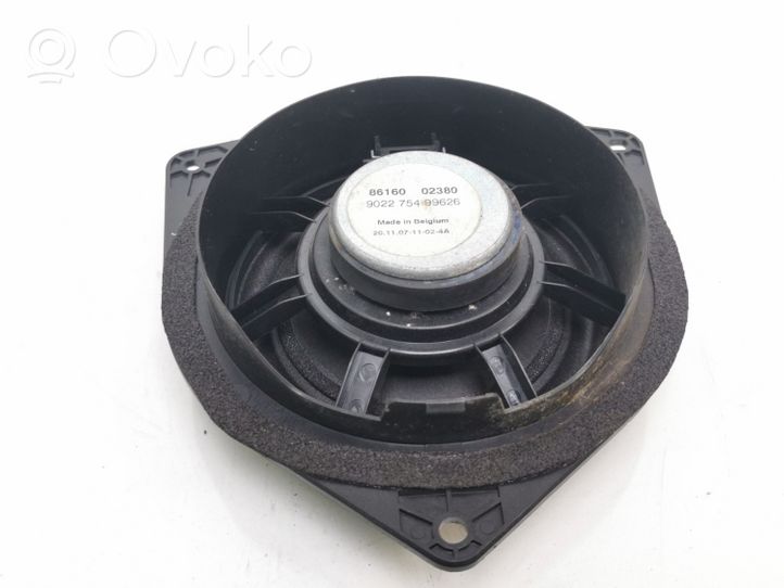 Toyota Avensis T250 Takaoven kaiutin 8616002380