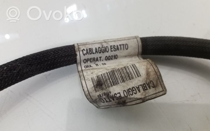 Opel Combo D Cavo positivo (batteria) 51871153