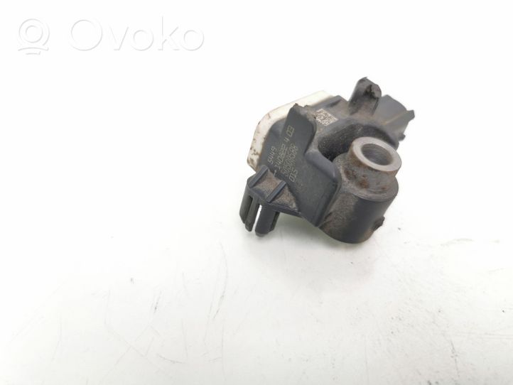 Opel Combo D Airbag deployment crash/impact sensor 50509588