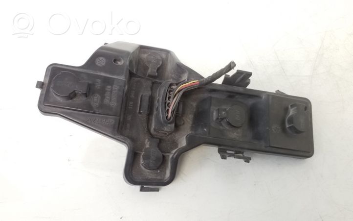 Volkswagen Touran I Parte del faro posteriore 1T0945258D