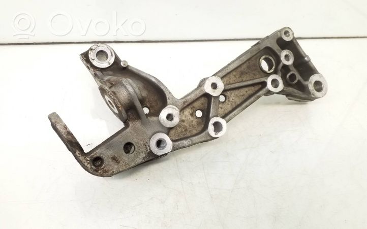 Volkswagen Jetta V Front lower control arm/wishbone 1K0199295F