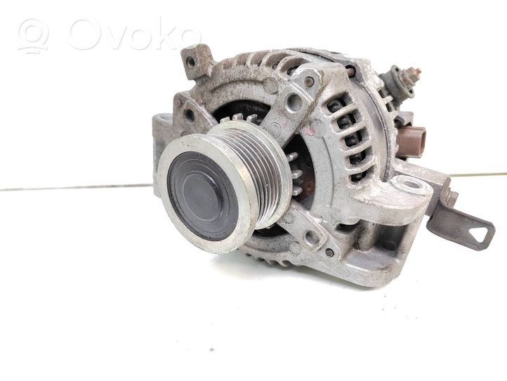 Toyota Avensis T250 Generatore/alternatore 0986XL3993