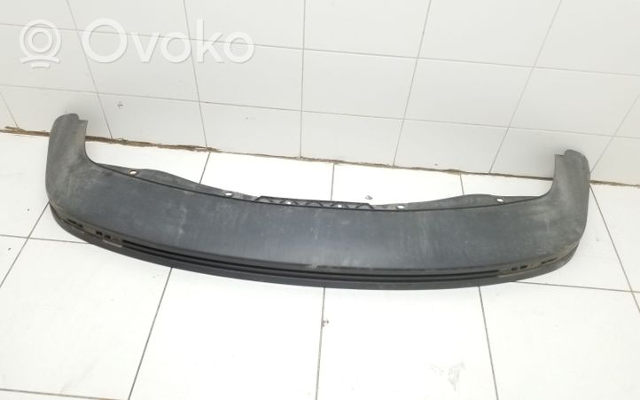 Volkswagen Touran I Moulure inférieure de pare-chocs arrière 1T0807521D