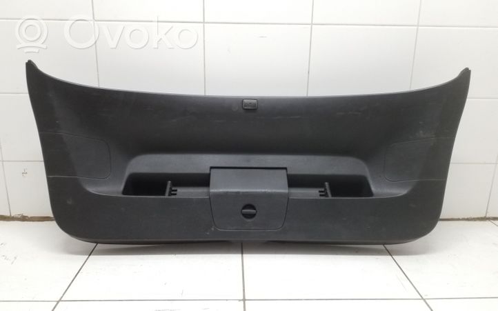 Volkswagen Golf VII Garniture de hayon 5G6867605D