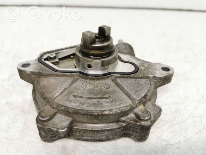 Mercedes-Benz A W169 Alipainepumppu A6402300265