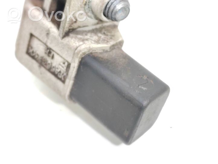 Volkswagen Touran I Crankshaft position sensor 045906433A