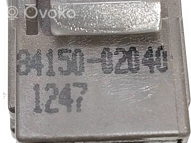 Toyota Auris 150 Włącznik spryskiwaczy świateł 8415002040