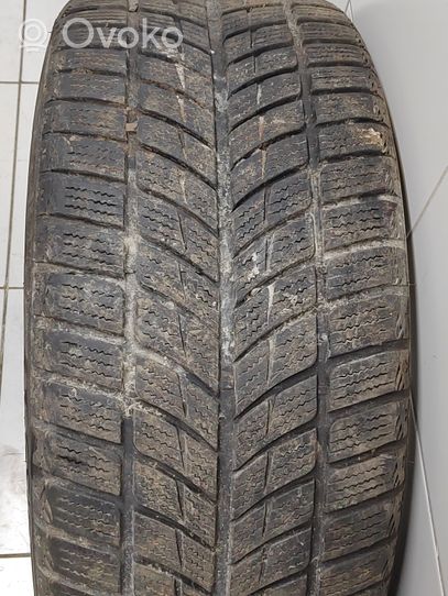 BMW X5 E70 R20 winter tire 27540R20