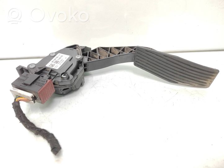 Chevrolet Orlando Accelerator throttle pedal 13253781