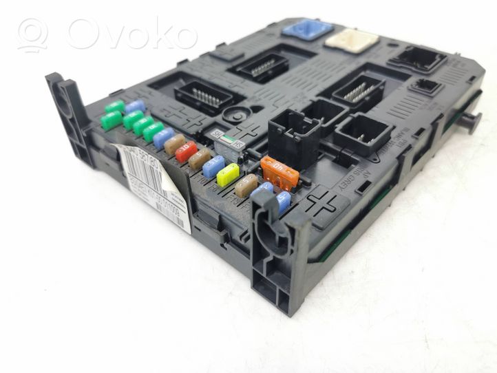 Citroen Berlingo Comfort/convenience module 966405878002