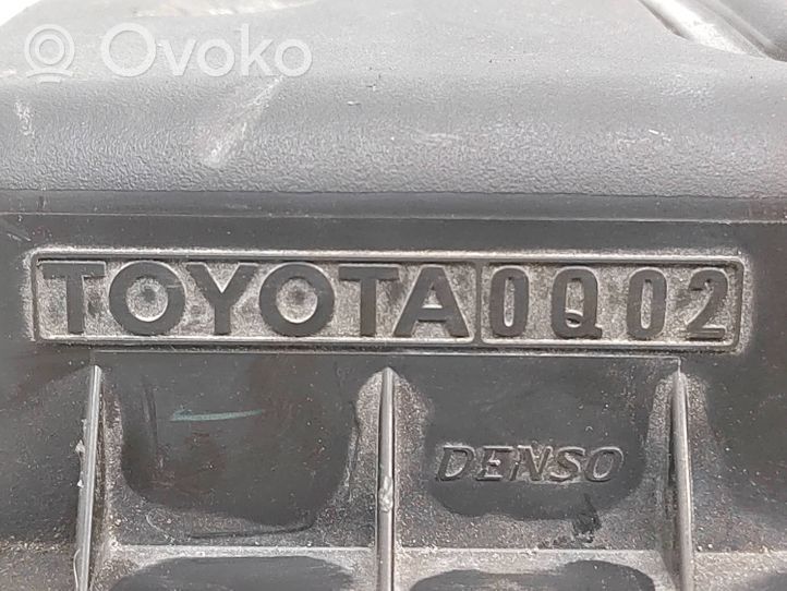 Toyota Aygo AB10 Oro filtro dėžė 177050q020