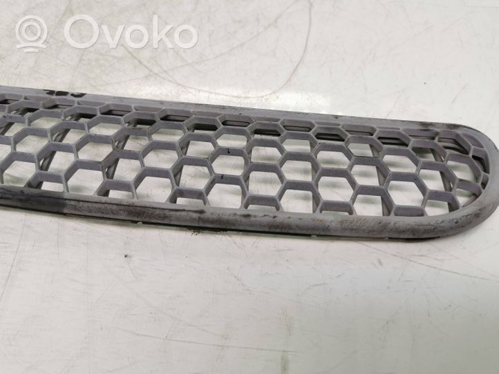 Mini One - Cooper R50 - 53 Grille calandre de capot 