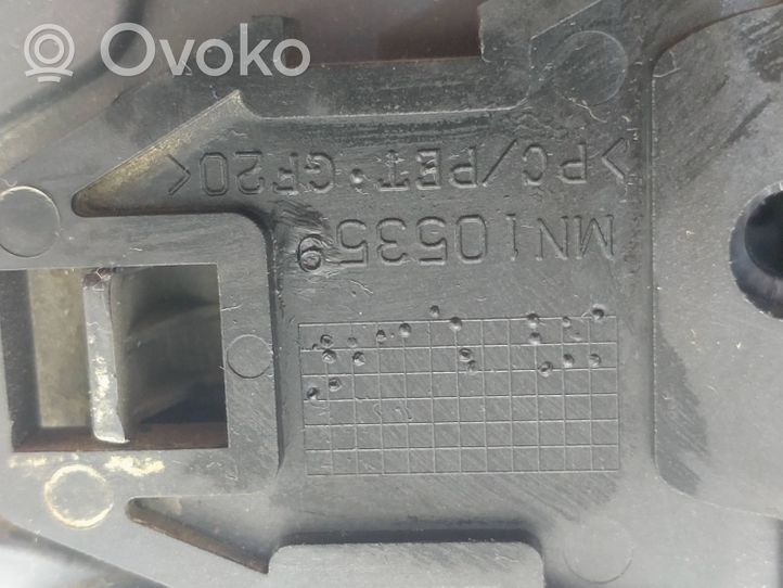 Mitsubishi Grandis Galinė atidarymo rankenėlė vidinė MN105359