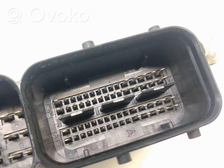 Alfa Romeo 159 Dzinēja vadības bloks 51821929