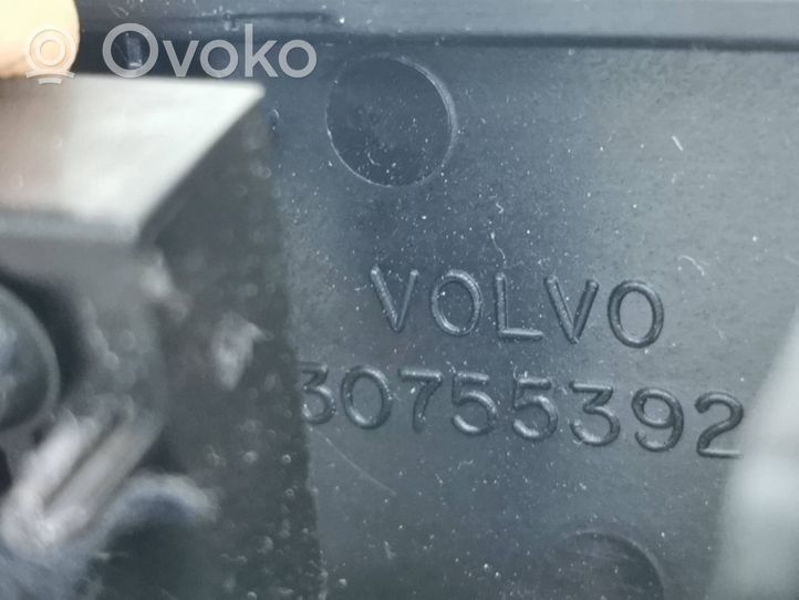 Volvo C30 Vaihteenvalitsimen kehys verhoilu muovia 30755386